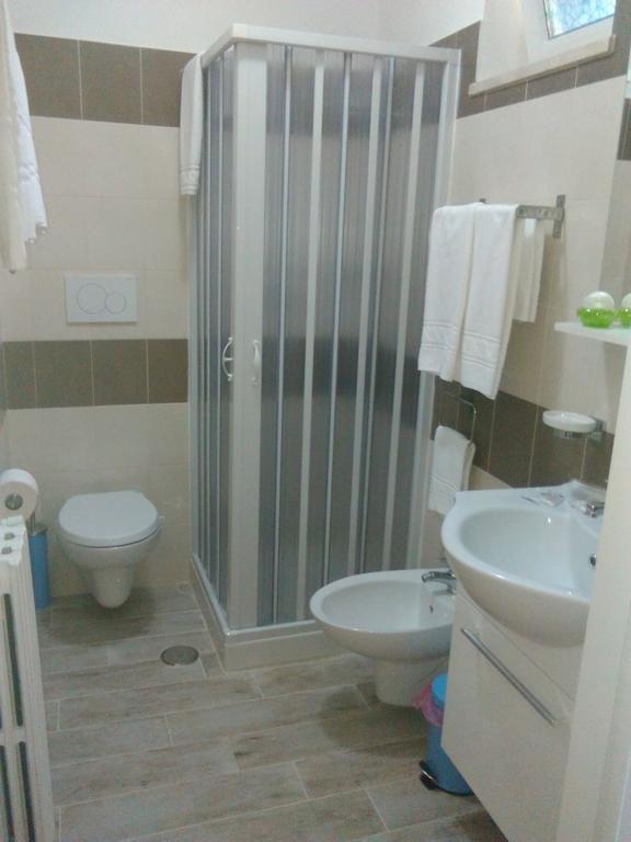 كاساماسيما Le Tre Rose Bed & Breakfast المظهر الخارجي الصورة
