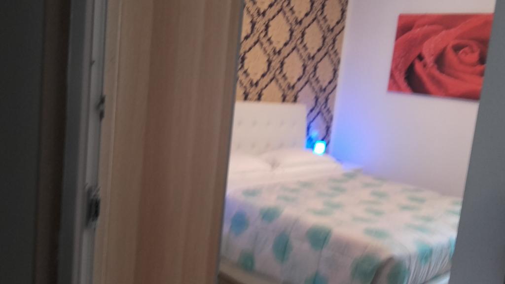 كاساماسيما Le Tre Rose Bed & Breakfast المظهر الخارجي الصورة