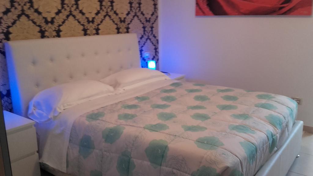 كاساماسيما Le Tre Rose Bed & Breakfast المظهر الخارجي الصورة